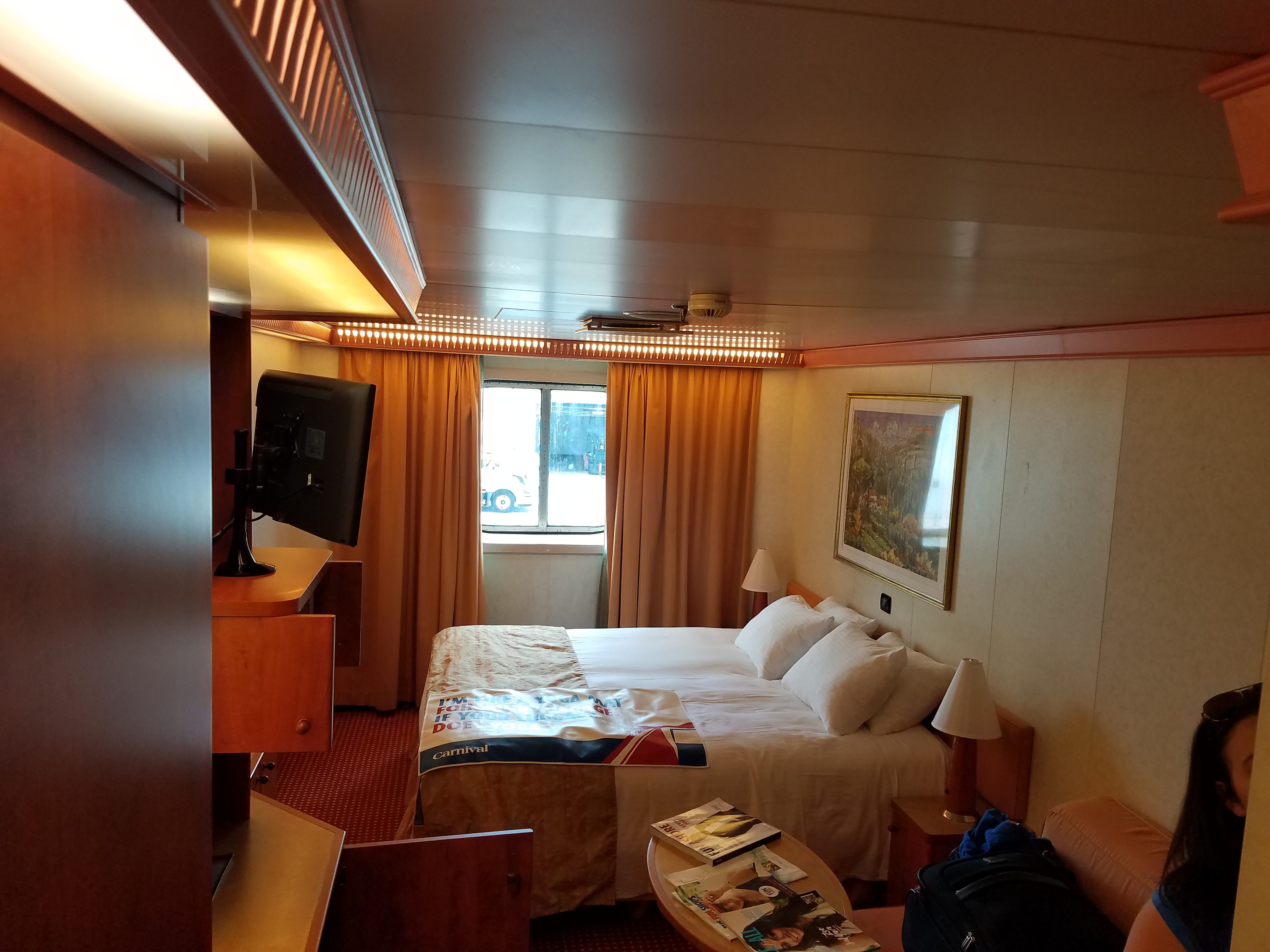 Pictures Of Cabin 1374 On Carnival Valor